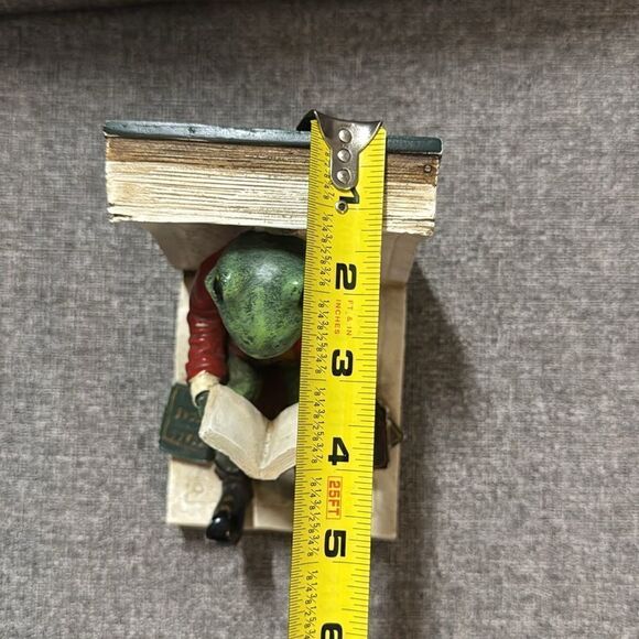 Toads Escape Bookend/"Wind And The Willows" Bookend - Picture 6 of 7